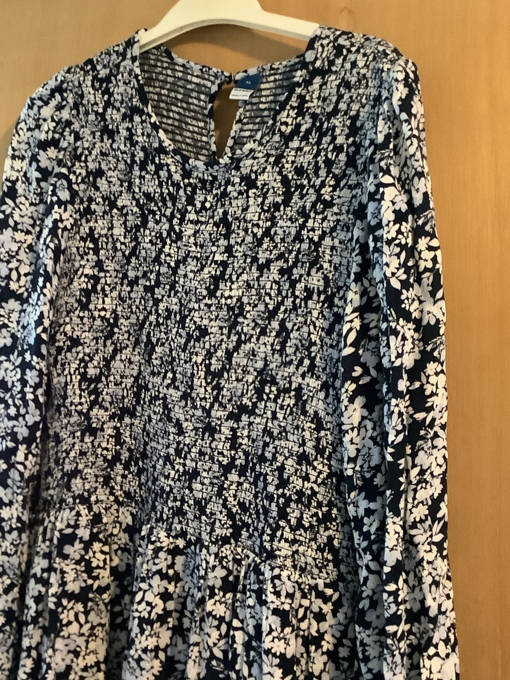 Old Navy Navy and White Floral Long Sleeve Dress